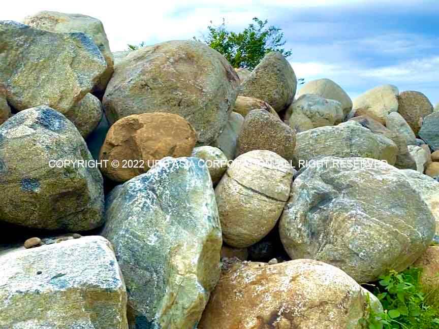 Palauig Armor Rock